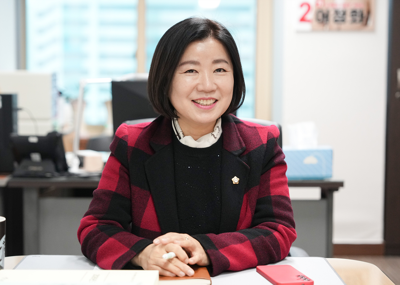 언론사 인터뷰 - 3