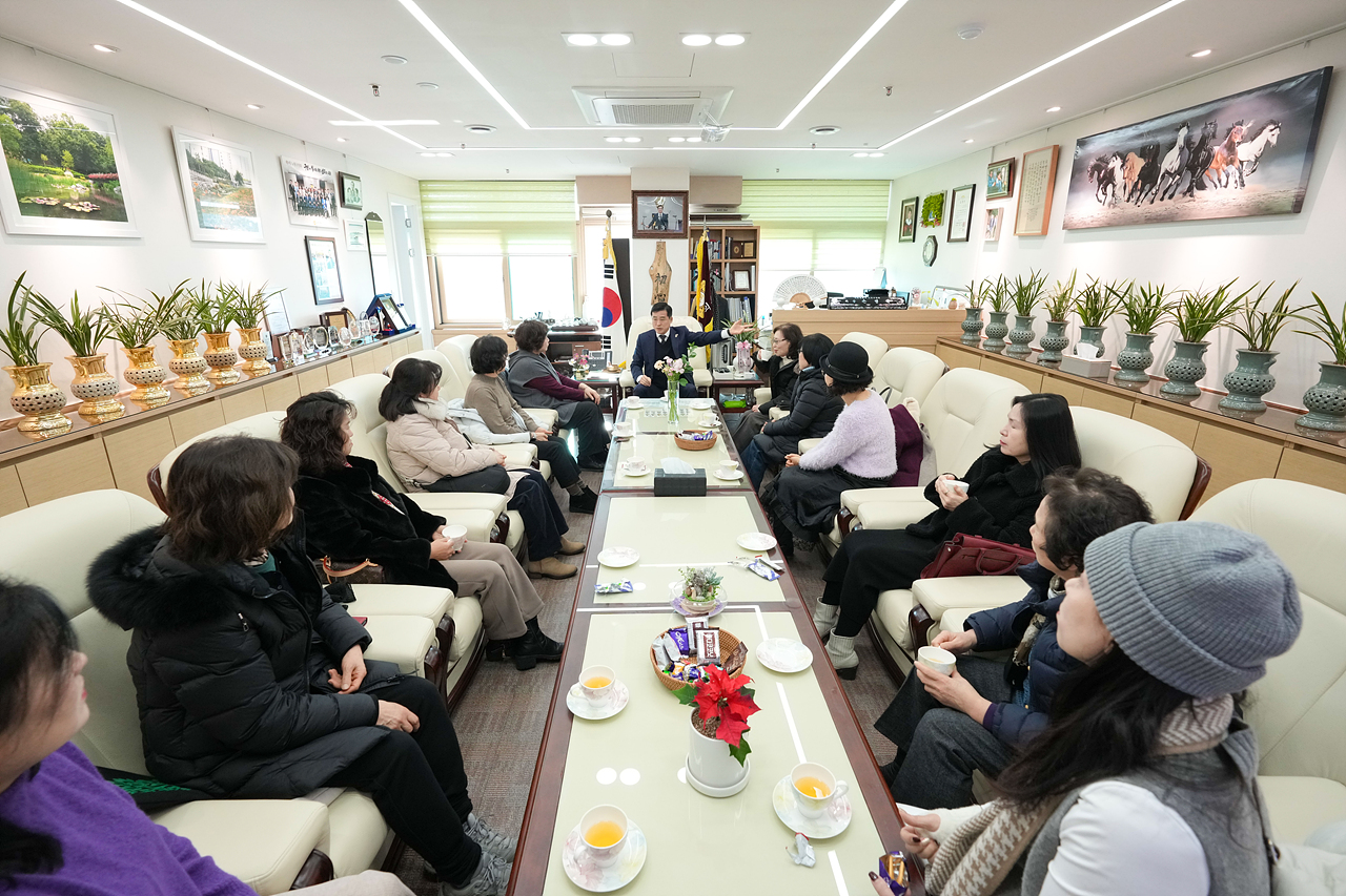 의장님 손님 방문 - 7