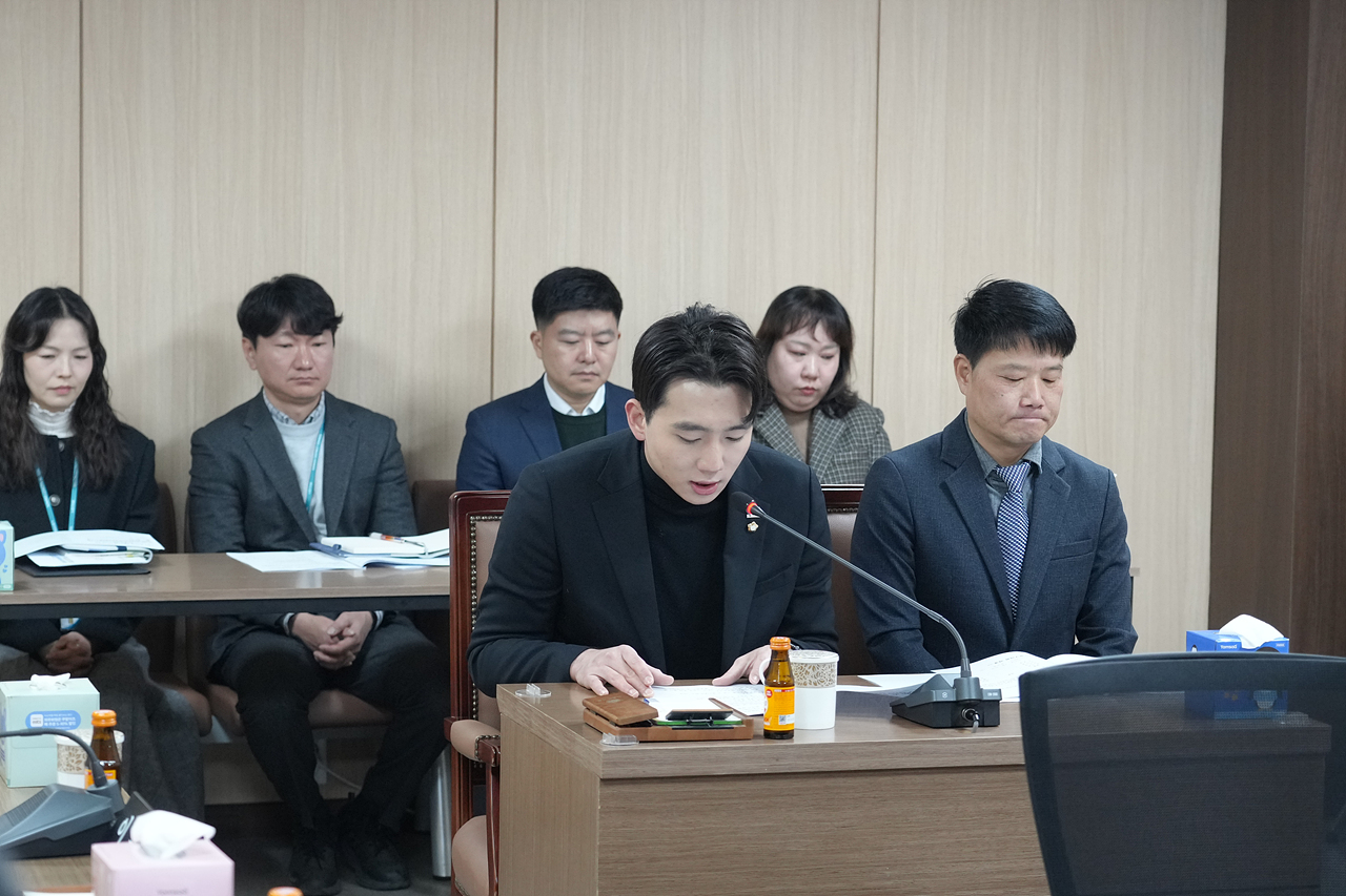 제295회 정례회 폐회 중 운영위원회 제2차 회의 - 3