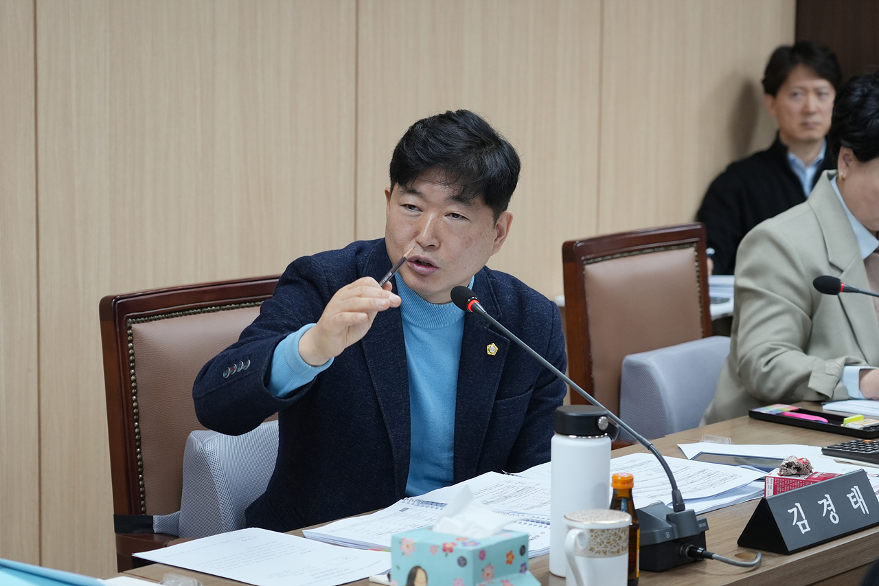 제296회 노원구의회 임시회 도시환경위원회 - 8