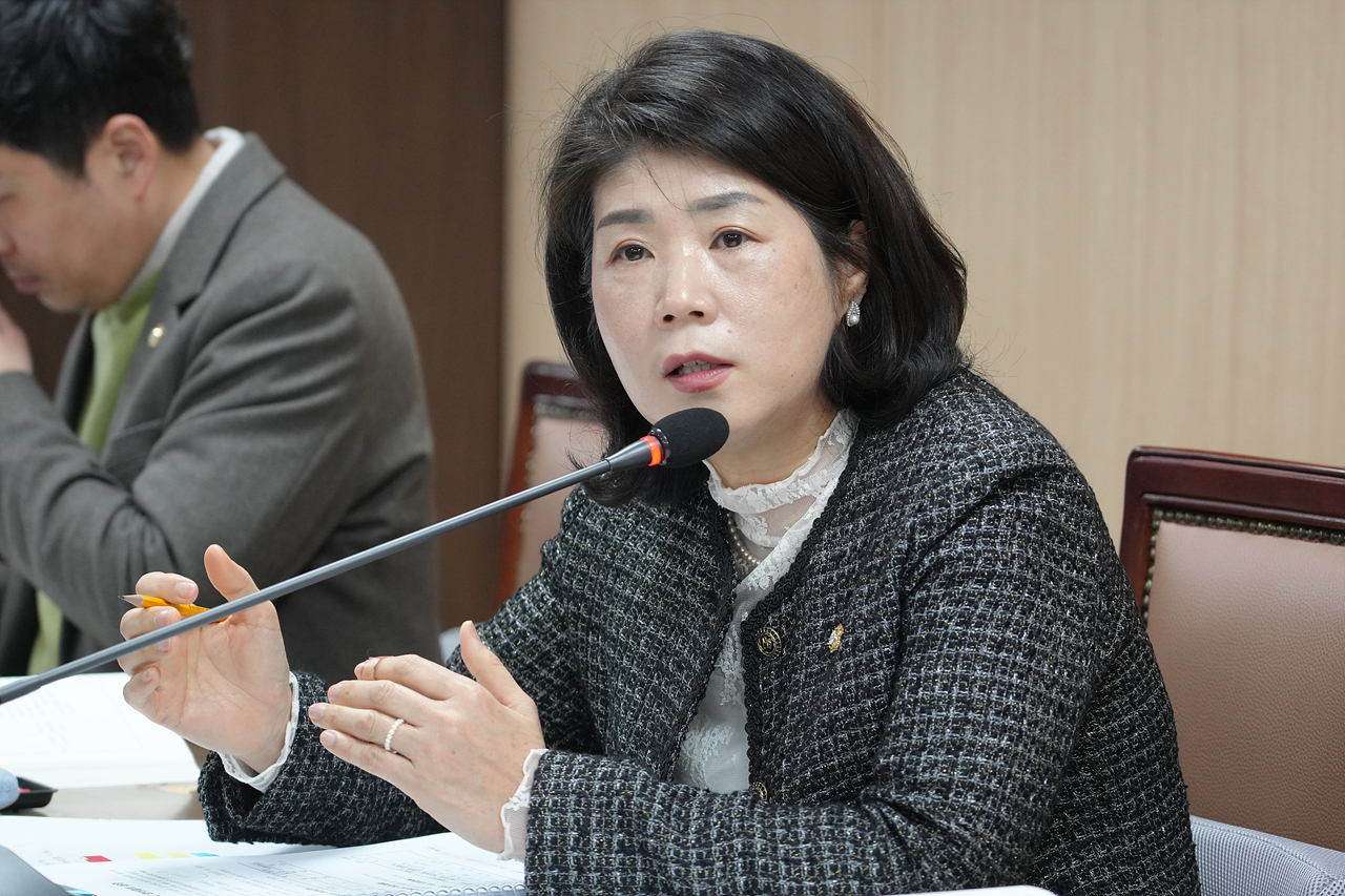 제296회 노원구의회 임시회 보건복지위원회 - 11