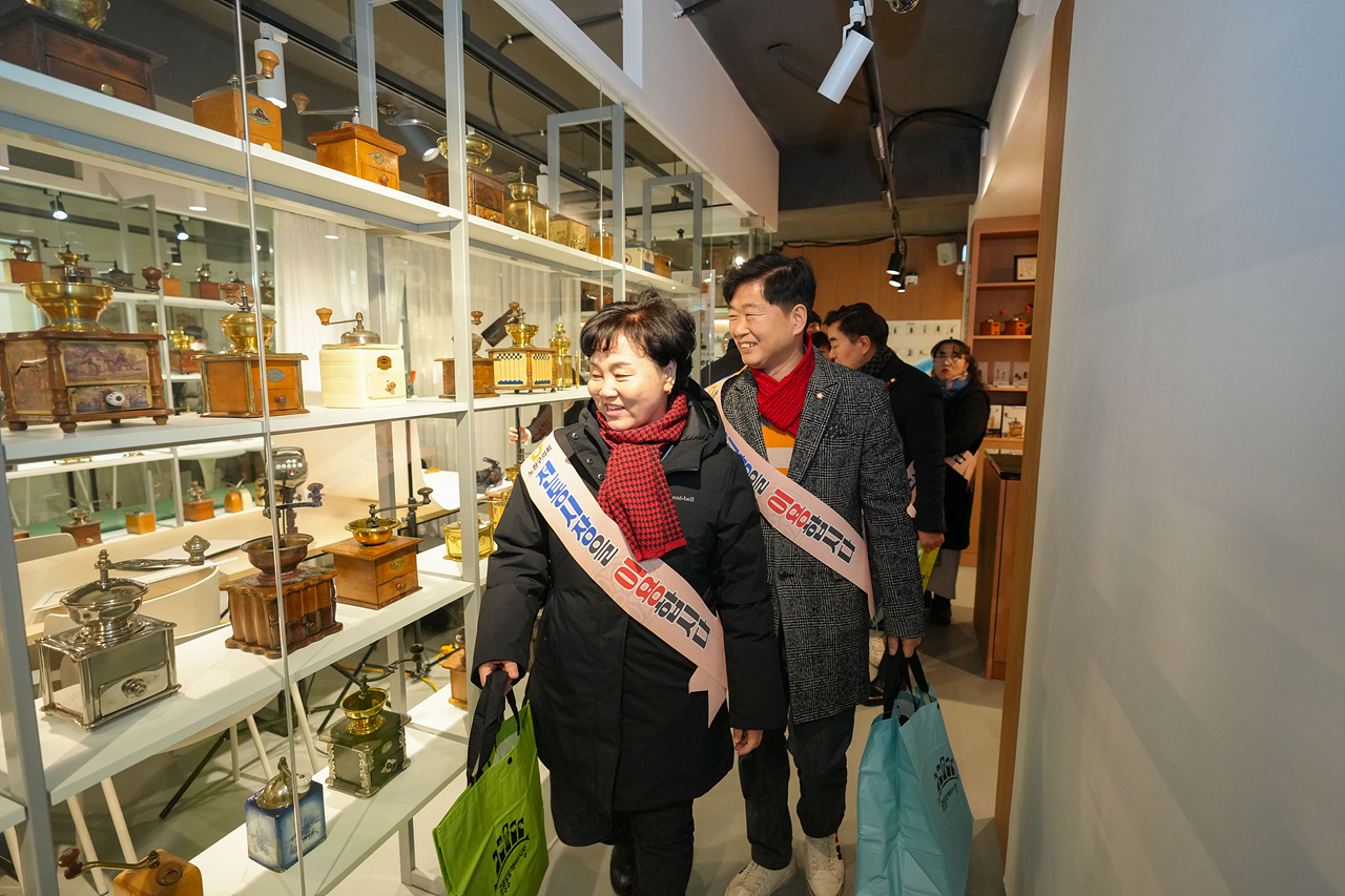 설맞이 의회 전통시장 장보기 행사(공릉도깨비시장) - 6