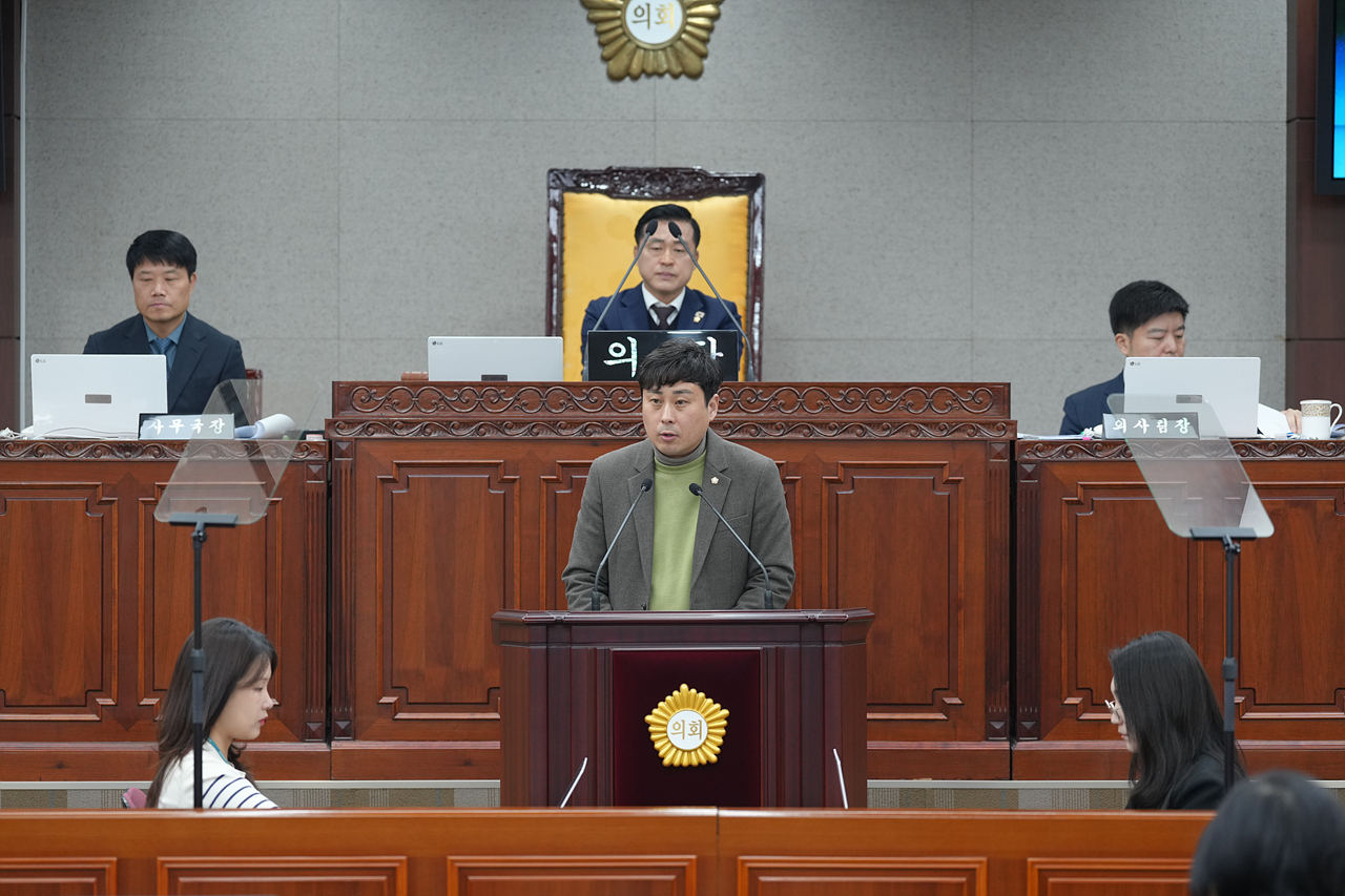  제296회 노원구의회 임시회 제2차 본회의 - 3