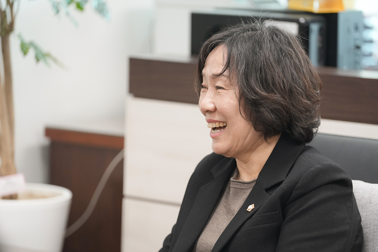 언론사 인터뷰 - 1