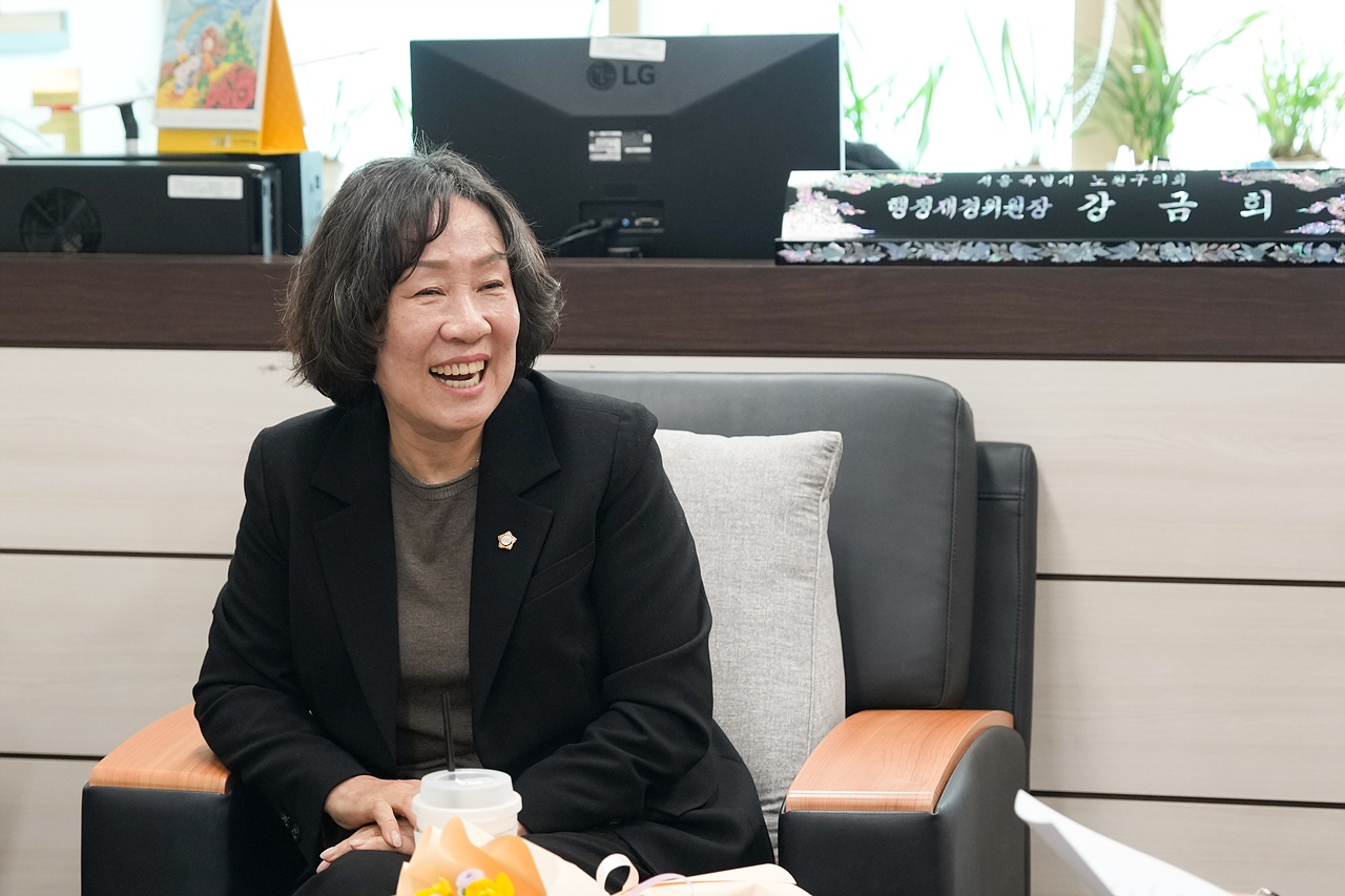 언론사 인터뷰 - 6