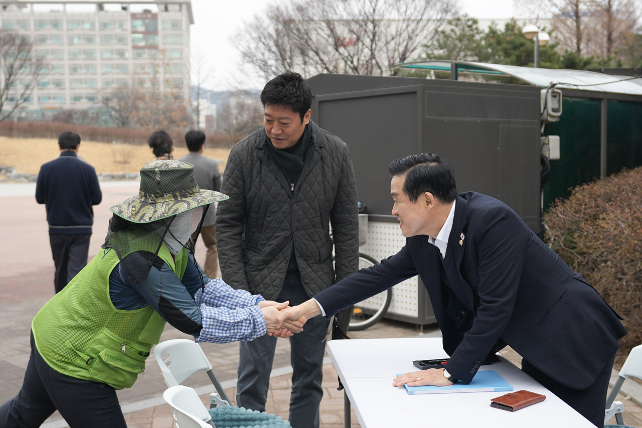 찾아가는 현장민원실 - 1