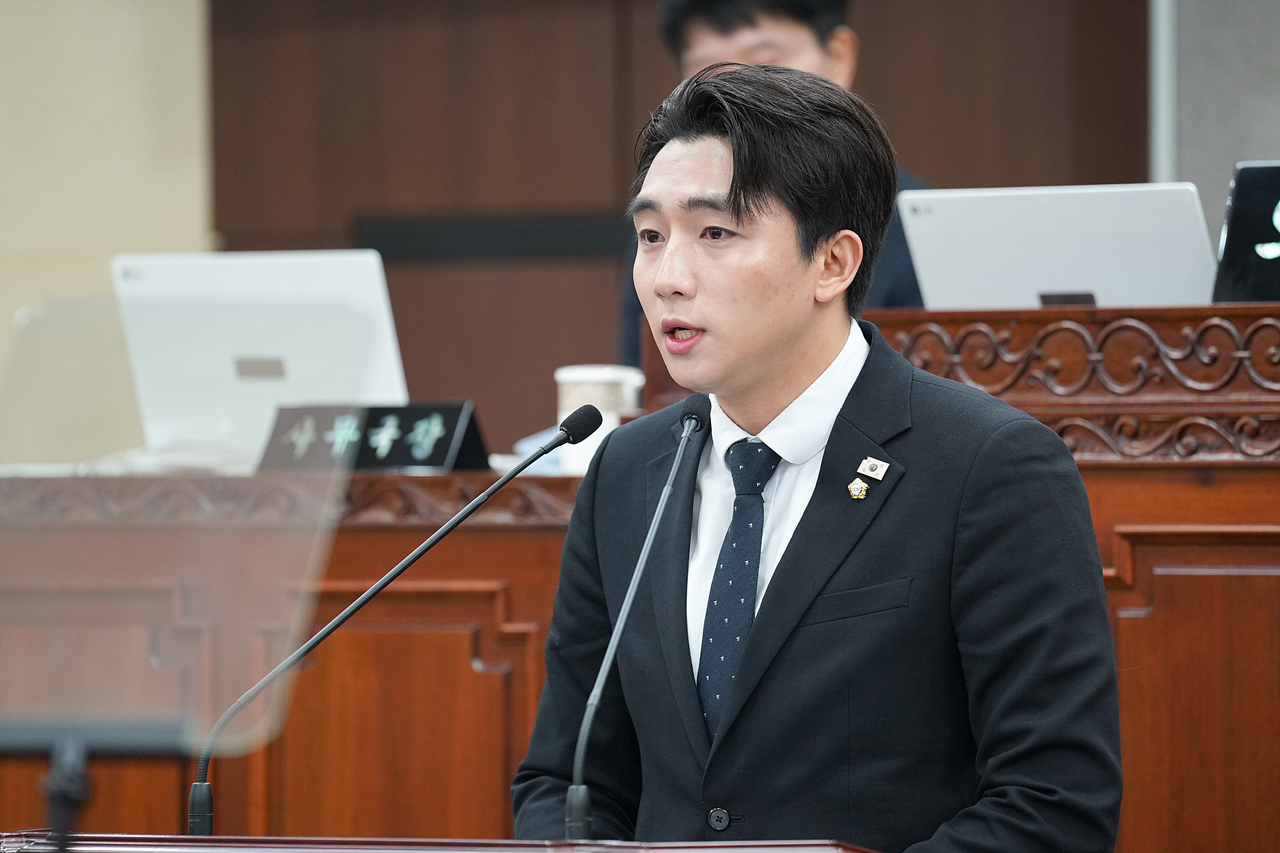 제297회 노원구의회 임시회 제1차 본회의 - 8