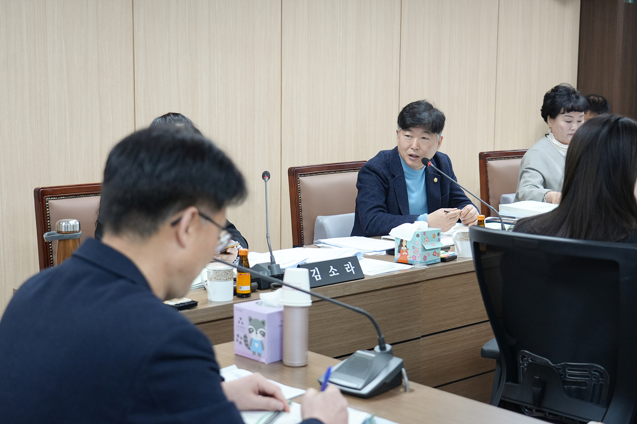 제297회 노원구의회 임시회 도시환경위원회 - 11