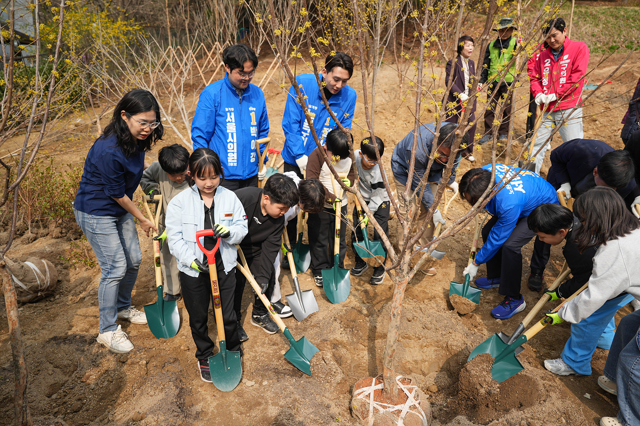 주민 참여 100만그루 나무심기 행사 - 14