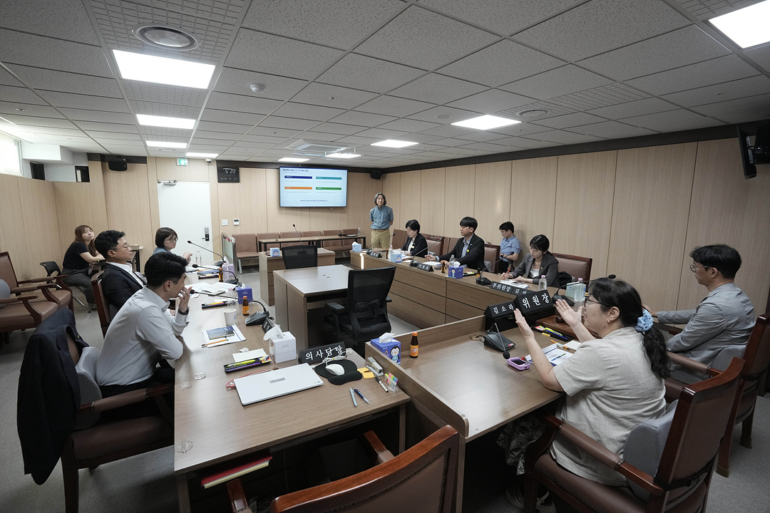 노원구의회 행정재경위원회 주민자치회 법제화 대비 교육 - 12