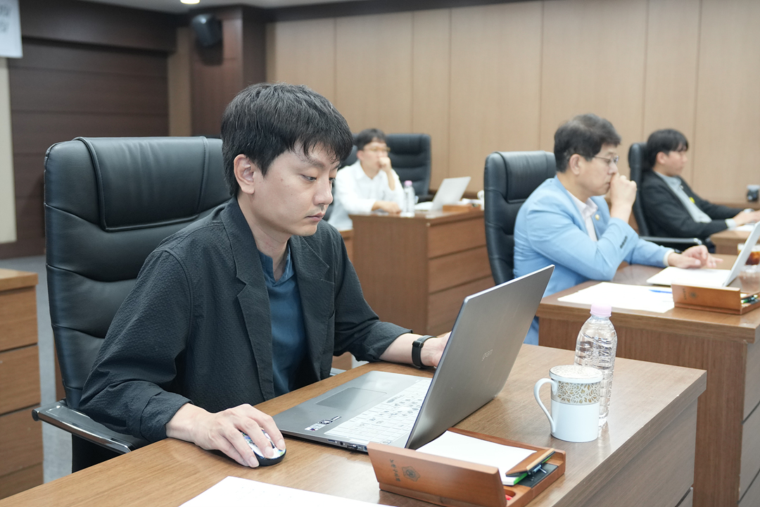 노원구의회 의정활동 인공지능 활용모델 개발 연구회 인공지능 활용 교육 - 10