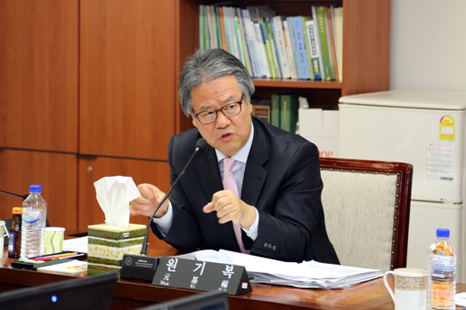 제210회 임시회 행정재경위원회 회의(1) - 5