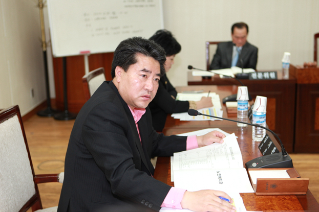 제194회 임시회 예산결산특별위원회 개최 - 9