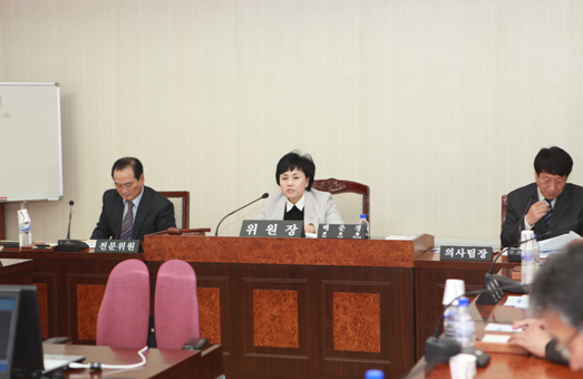 제203회 정례회 예산결산특별위원회 회의 - 4