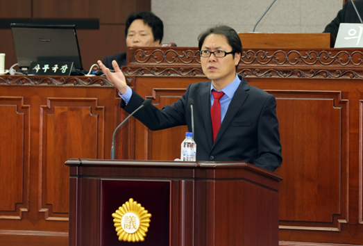 제211회 정례회 구정질문 - 1