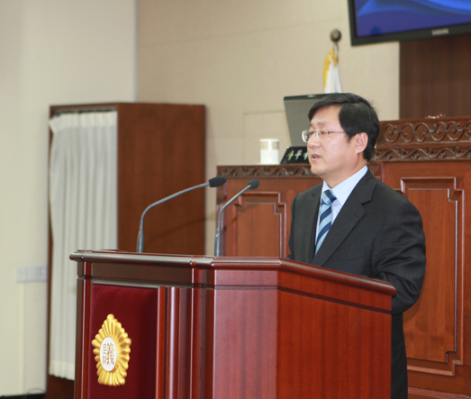제203회 정례회 1차 본회의 - 8