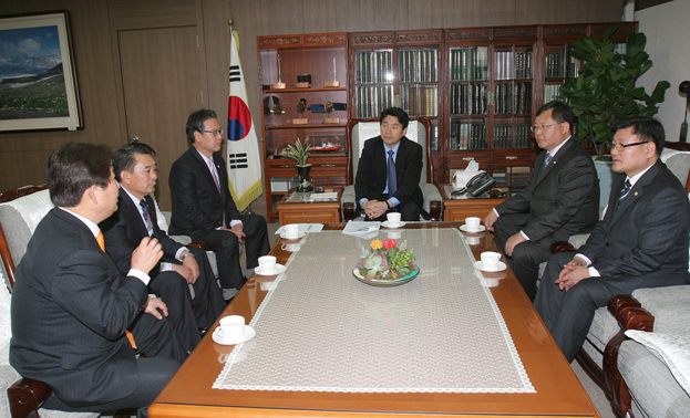 국립서울과학관 유치를 위한 교육과학기술부장관 면담 - 1