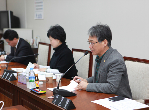 제205회 임시회 보건복지위원회 회의 - 6