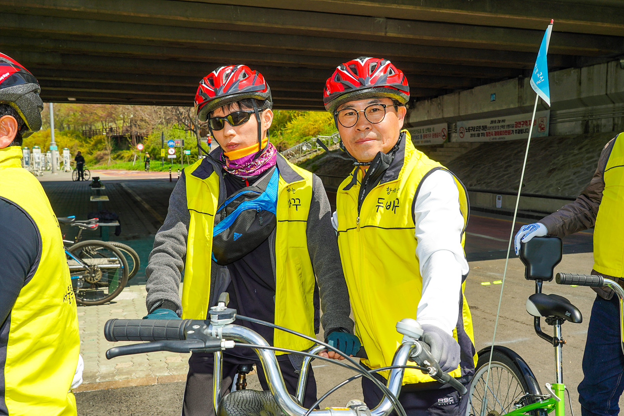 시각장애인과 자전거 함께 타기 행사 - 4