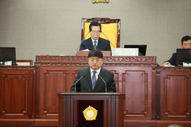 제201회 임시회 1차 본회의 - 4