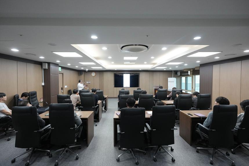  의회 LLM(챗gpt) 효과적 사용법 설명회