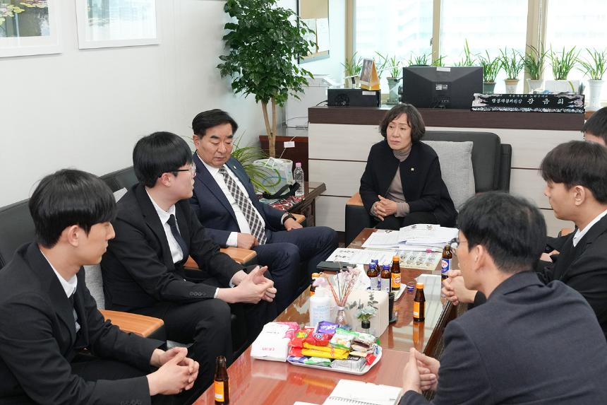 행정재경위원회 구청사 보안관 방문